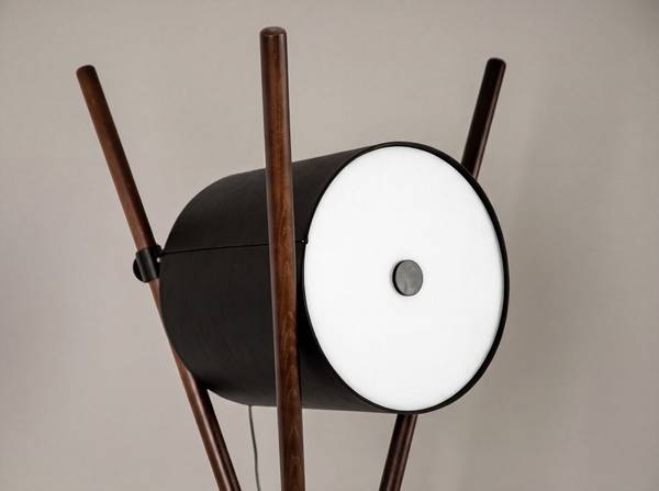 Stehleuchte 8098 Braun - Mischgewebe - Walnuss - Edelstahl - 57 x 173 x 51 cm