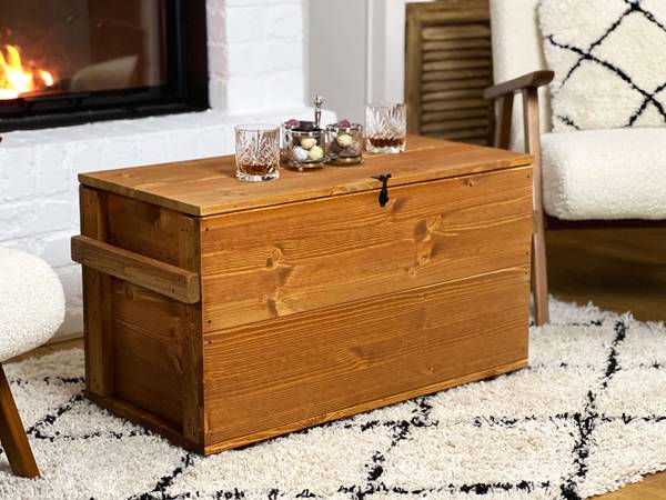 Truhe Schatzkiste massiv Holz Braun - Kiefer - 85 x 46 x 40 cm