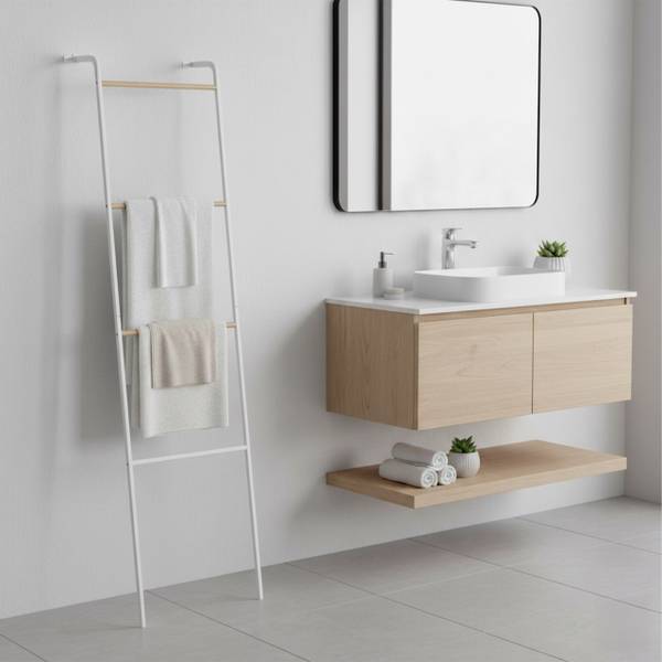 Handtuchleiter aus Metall Weiß