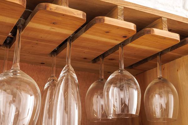Vitrine SEVEN SEAS Braun - Massivholz - 60 x 150 x 34 cm