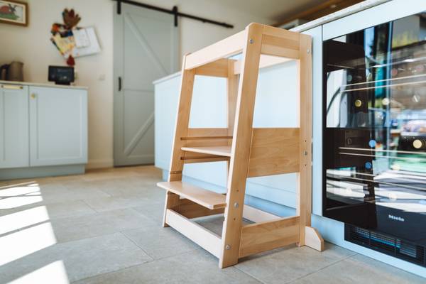 Hochstuhl A065616 Braun - Massivholz - 54 x 95 x 45 cm