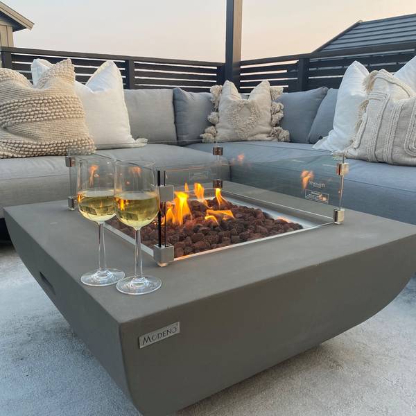 Westport Gasfeuertisch aus Beton Grau - Naturfaser - 86 x 36 x 86 cm