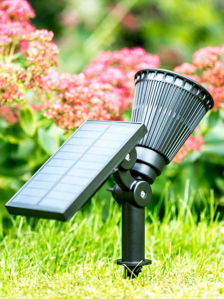 Solar Strahler LED Pro 240lm kaufen