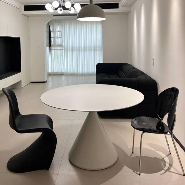 Tisch T1209 110 x 110 cm