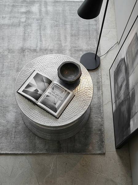 Couchtisch ENNS mit Ringprofil Silber - Aluminium - 62 x 41 x 62 cm