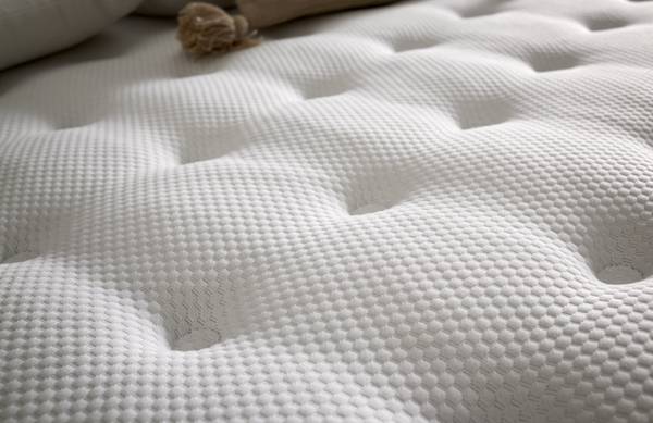 Matratze  Premium Hybrid Pocket spring 200 x 200 cm