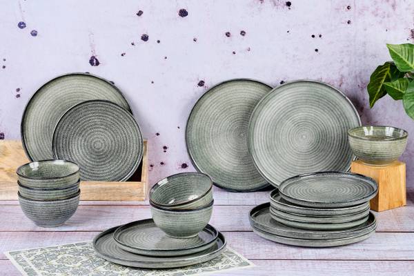 Serviesset ZEN 18-delig grijs - keramiek - 46 x 1 x 47 cm