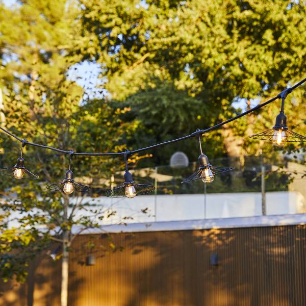 Koppelbare E27 Lichterkette CHIC Schwarz - Kunststoff - 10 x 10 x 600 cm