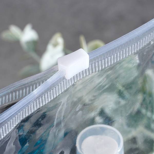 Reiseflaschen 5-tlg. Set 489319 Kunststoff - 4 x 19 x 18 cm