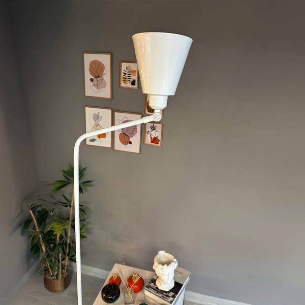 Stehlampe Nevar Weiß - Metall - 30 x 165 x 30 cm