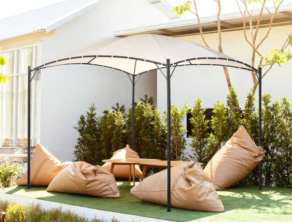 Pergola de jardin VOMERO Beige - Noir - Métal - 305 x 212 x 305 cm