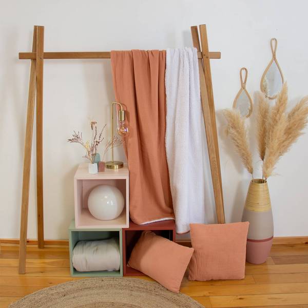 Decke Alix Braun