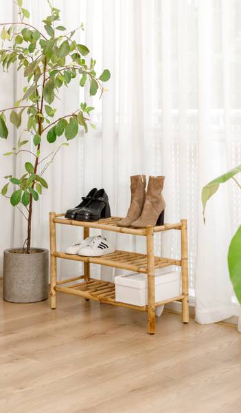 Schuhschrank BANDUNG Braun - Massivholz - 68 x 49 x 28 cm