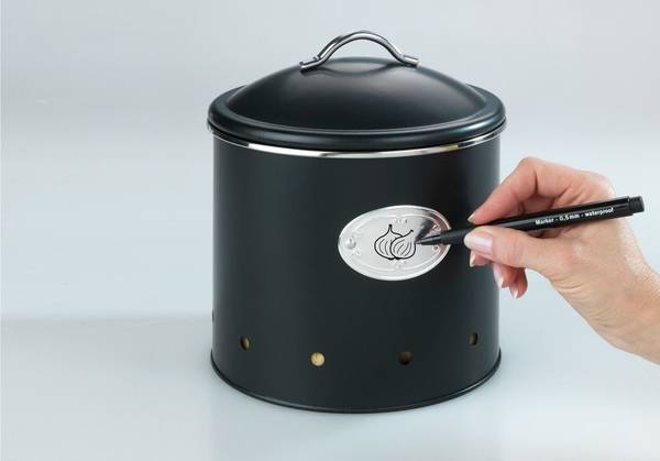Récipient de stockage de nourriture NERO Noir - Métal - 12 x 17 x 12 cm