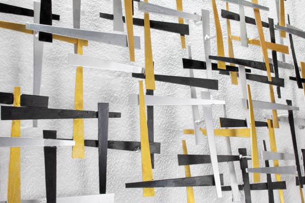 Sculpture murale Grille Fusion Doré - Métal - 108 x 60 x 4 cm