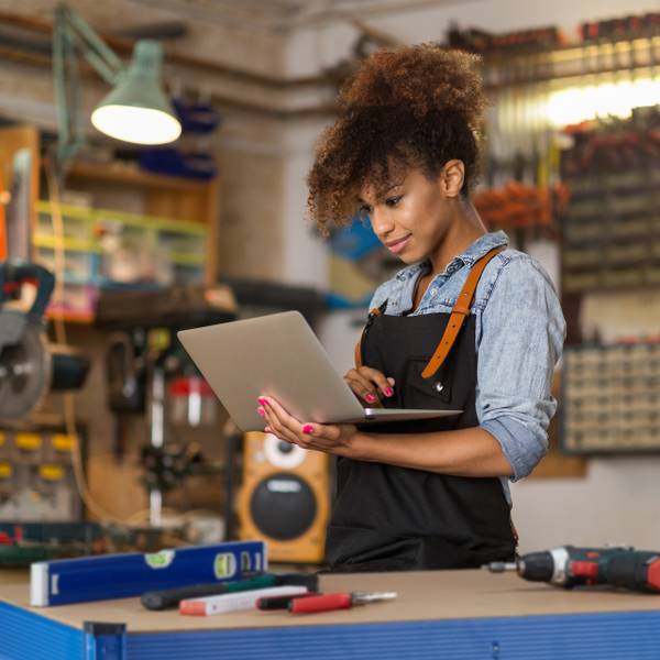 Établi 2 niveaux Bleu - Marron - Acier - 141 x 91 x 61 cm