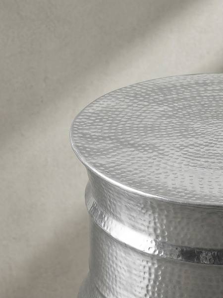 Couchtisch ENNS mit Ringprofil Silber - Aluminium - 62 x 41 x 62 cm