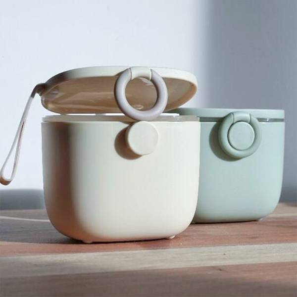 Hermetische pulvermilchbox Tiny Beige