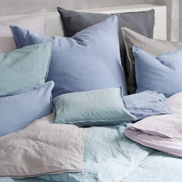 Stonewashed beddengoed Smood pure katoen - lichtroze - 135 x 200 cm + kussen 80 x 80 cm - 2-delig