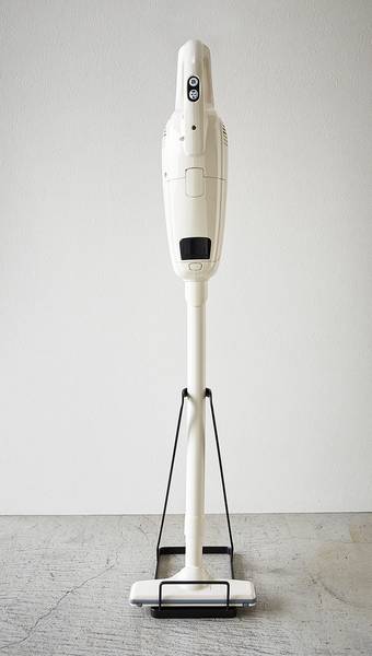 Support d’aspirateur Tower Acier - Noir