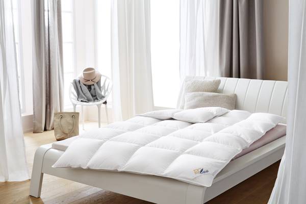 Kassettendecke Fluffy Fill 155 x 220 cm