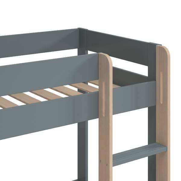 Montessori LAURA groen - plaatmateriaal op houtbasis - 108 x 132 x 197 cm