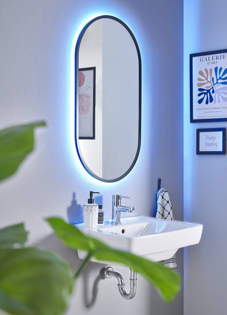 Badspiegel Rewin Oval 50 x 90 x 5cm Schwarz/Schwarz Front: Spiegelglas Rahmen: Metall/Kunststoff 50 x 90 x 5cm mit Beleuchtung