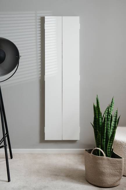 Ausklappbarer Spiegel 45 x 160 x 4cm Weiß Spanplatte, beschichtet 45 x 160 x 4cm