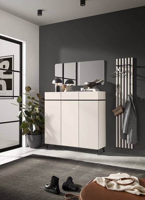 Spiegel 130cm Schwarz Spanplatte, beschichtet 130cm