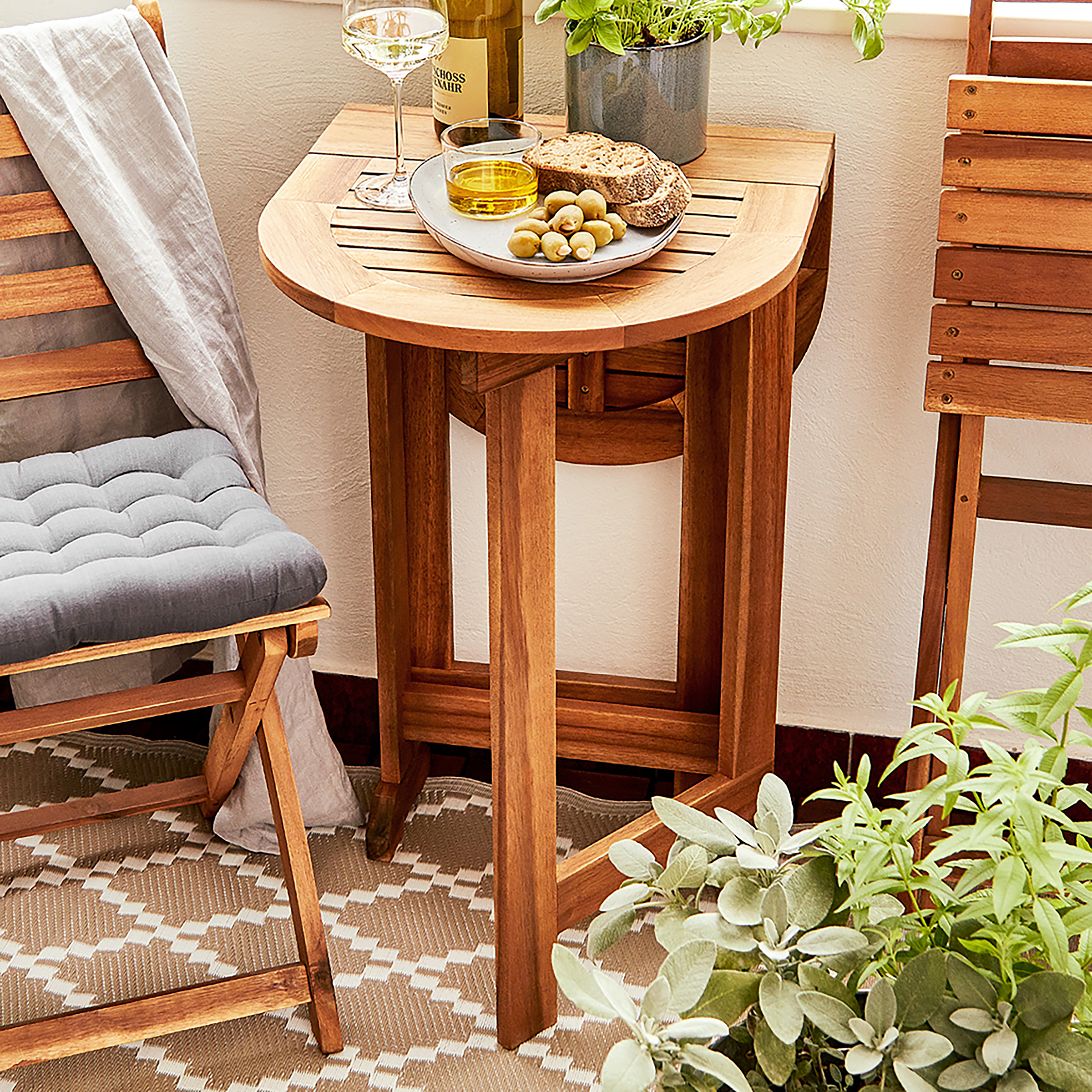 Arredare Balcone Salottino Da Balcone Ikea Arredare Tavolino