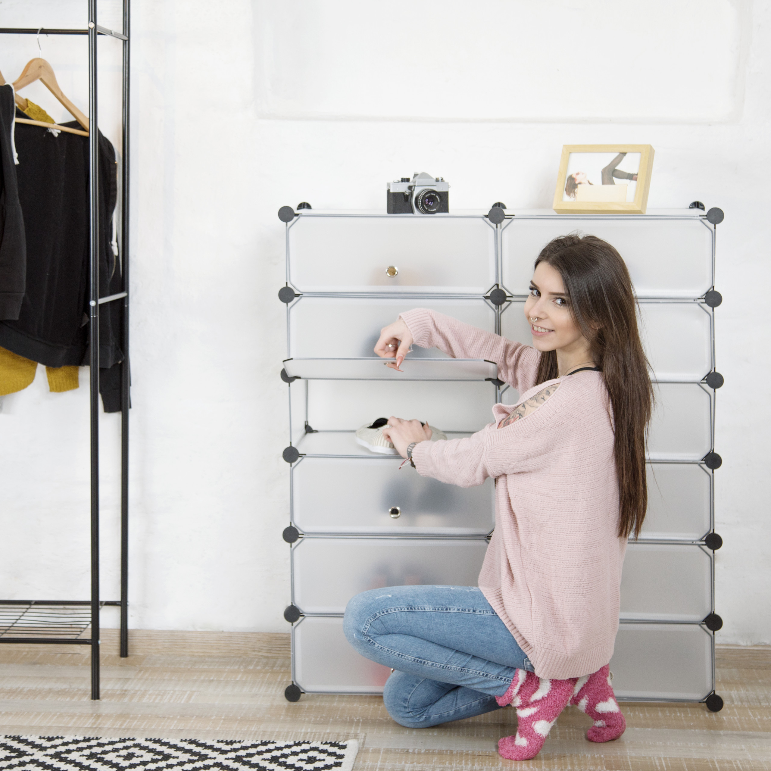 Relaxdays Meuble Chaussures étagère 6 Casiers Système Plug-in Portes Armoire Rangement HxlxP: 52 X 37 X 9 Cm, Blanc - 5