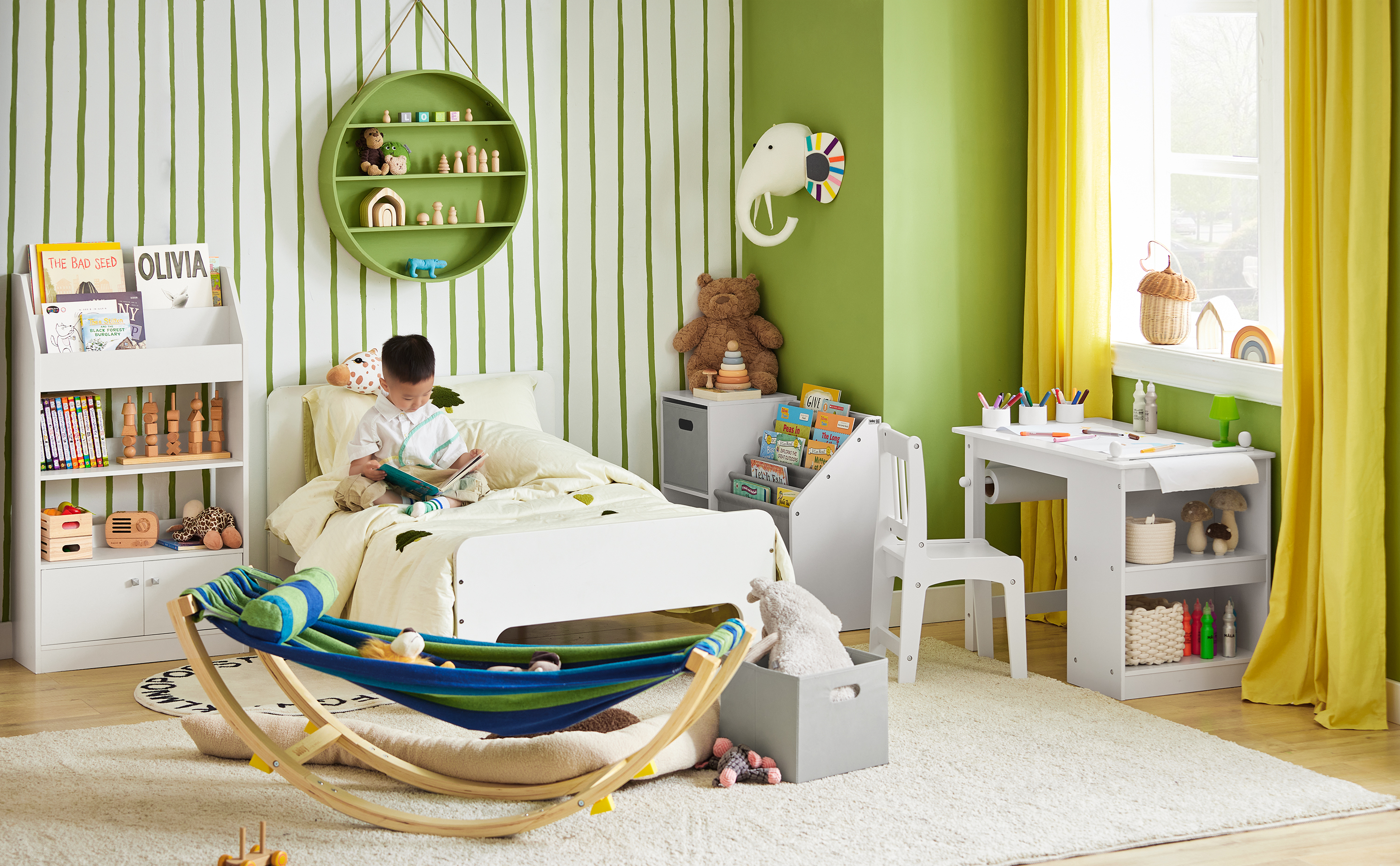 SoBuy KMB16-J Lit Enfant Bébé Hamac Enfant Chaise Longue pour Enfant - Hamac - Rue du Commerce SoBuy KMB16-J Lit Enfant Bébé Hamac Enfant Chaise Longue pour Enfant - Hamac - Rue du Commerce