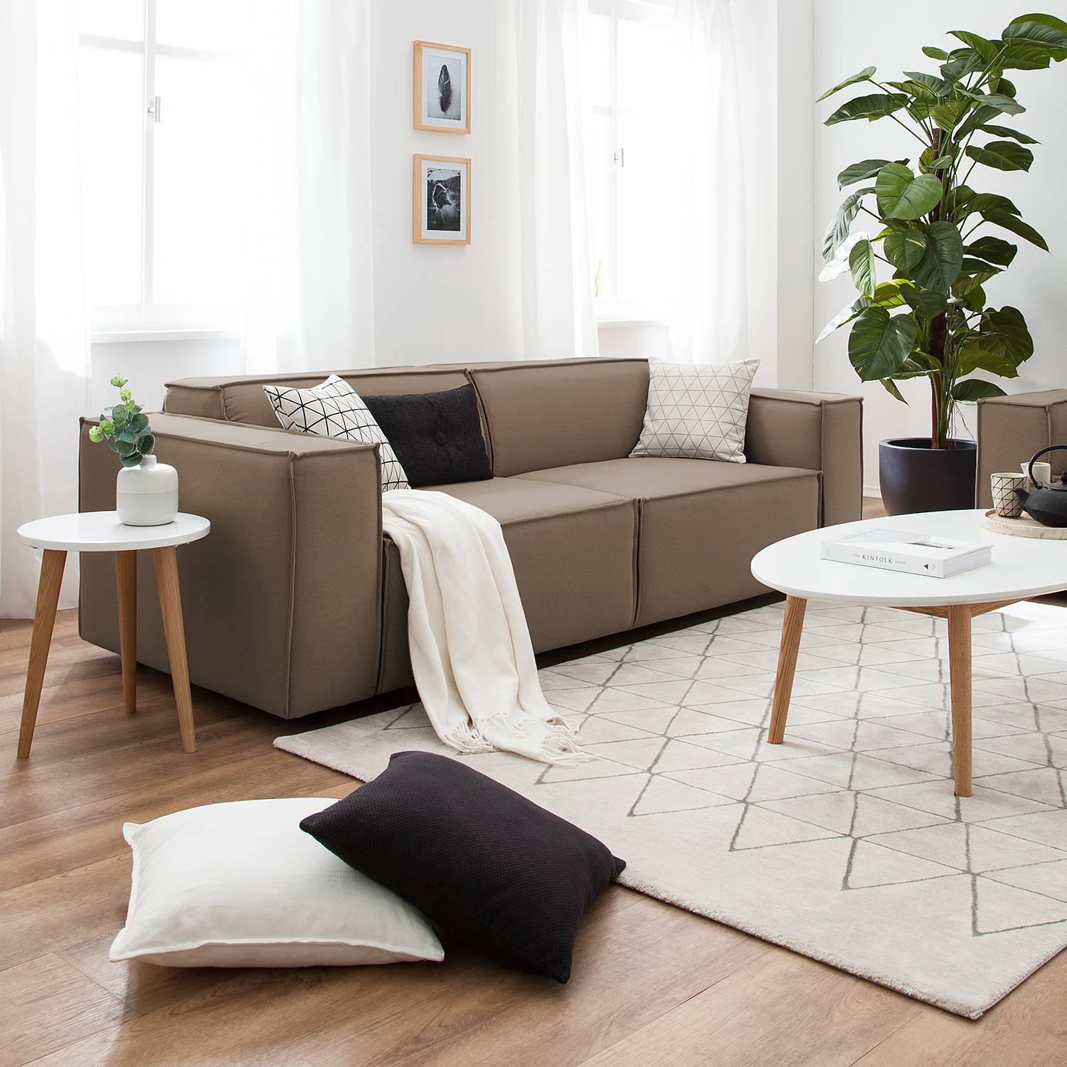 home24 Sofa Kinx 2,5-Sitzer Cappuccino Strukturstoff 223x72x96 cm (BxHxT) Modern