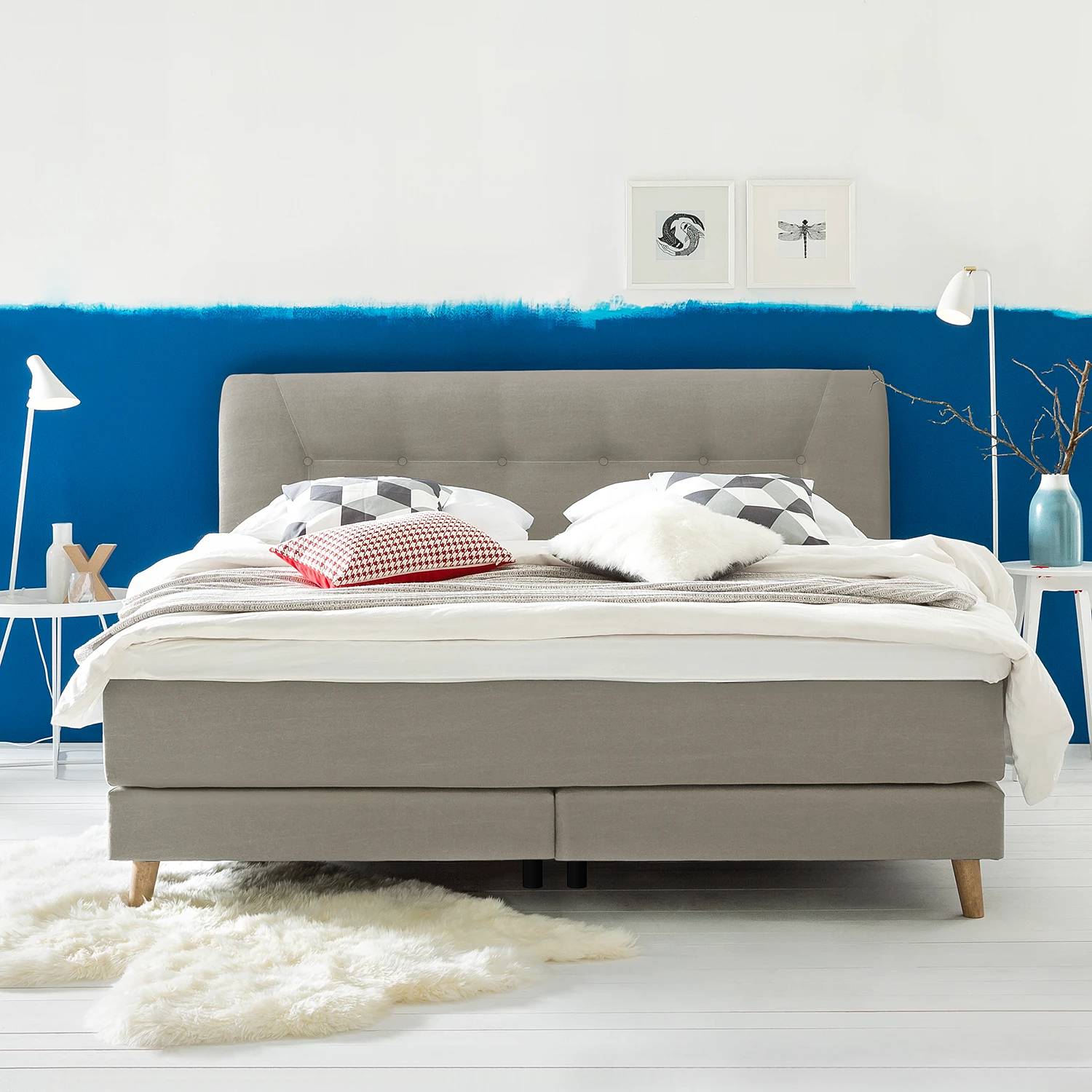 home24 Mørteens Boxspringbett Mälby 160x200 cm Webstoff Beige mit Matratze/Topper