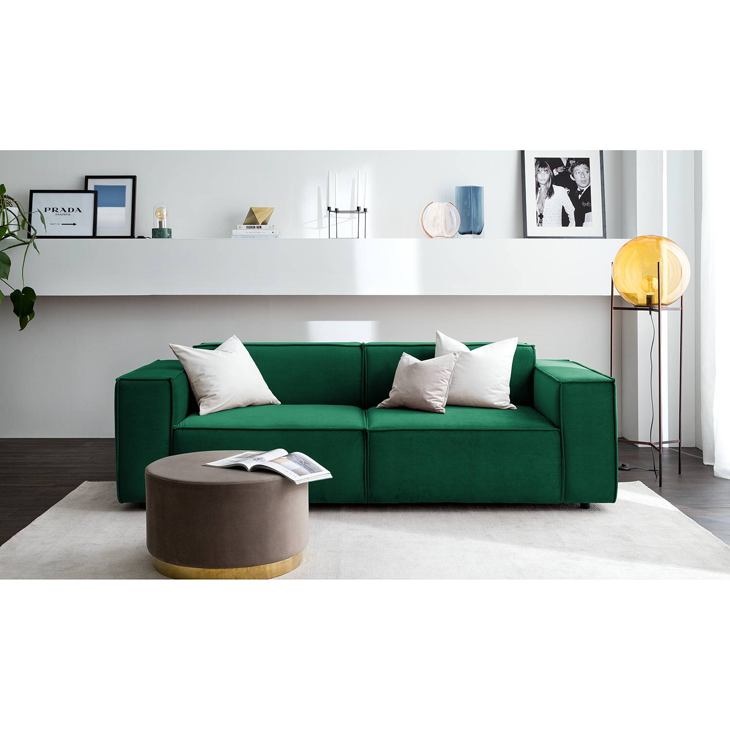 home24 Sofa Kinx II 2,5-Sitzer Dunkelgrün Samt 223x71x96 cm (BxHxT) Glamour