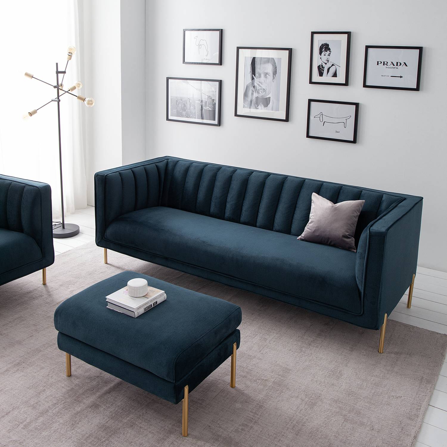 home24 Jack & Alice Sofa Borlo 3-Sitzer Marineblau Samt 216x75x87 cm