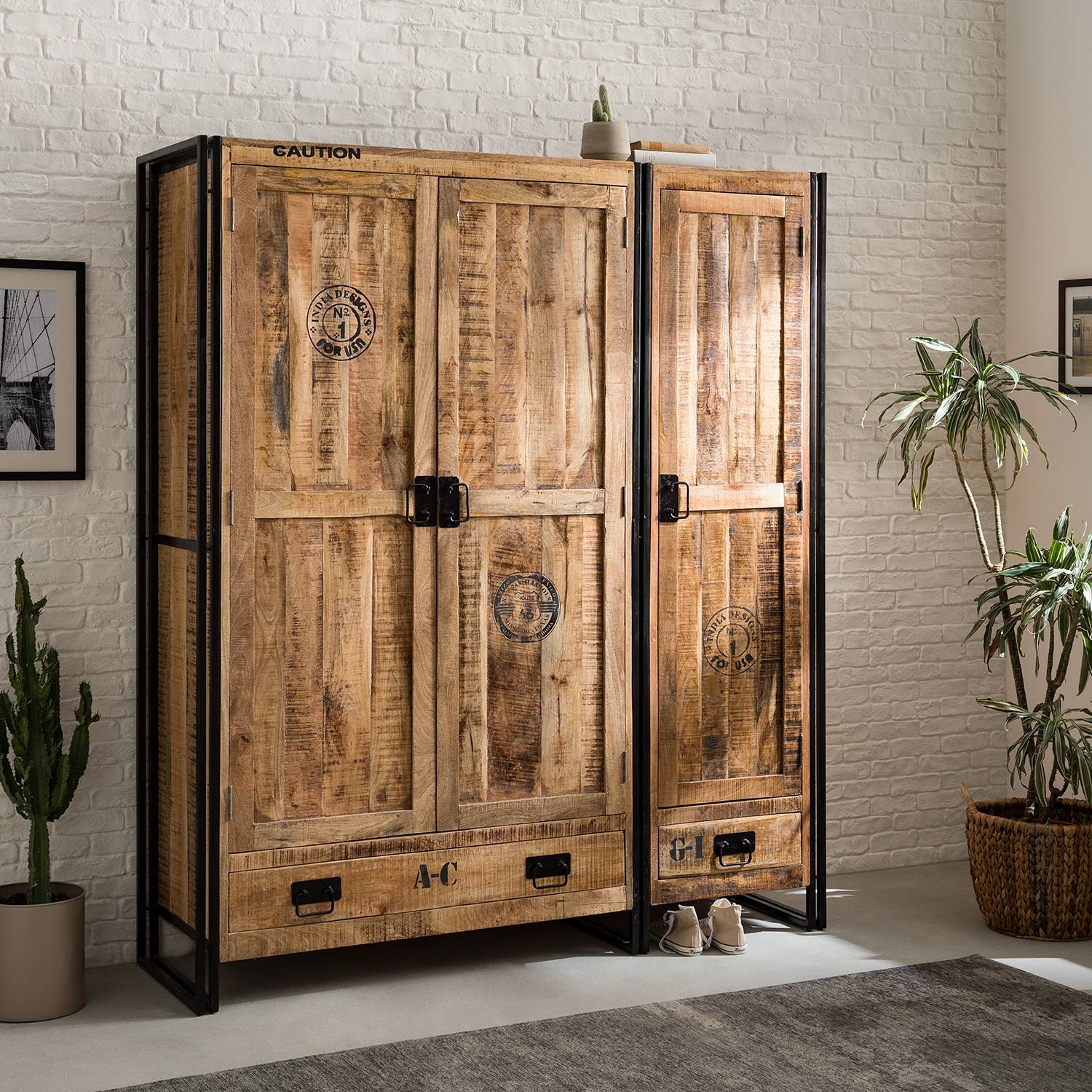 home24 Drehtürenschrank Iron II