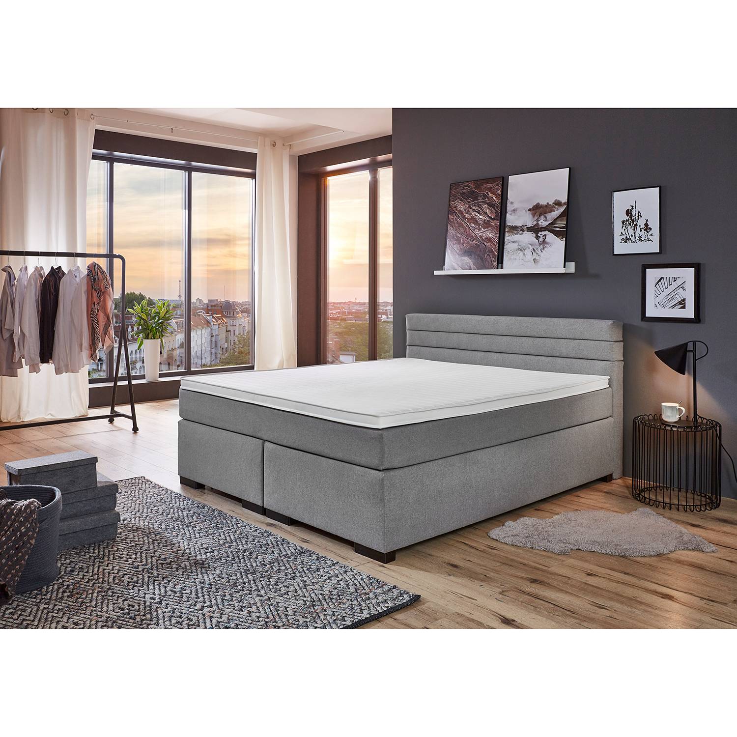 Lit boxspring Swanston