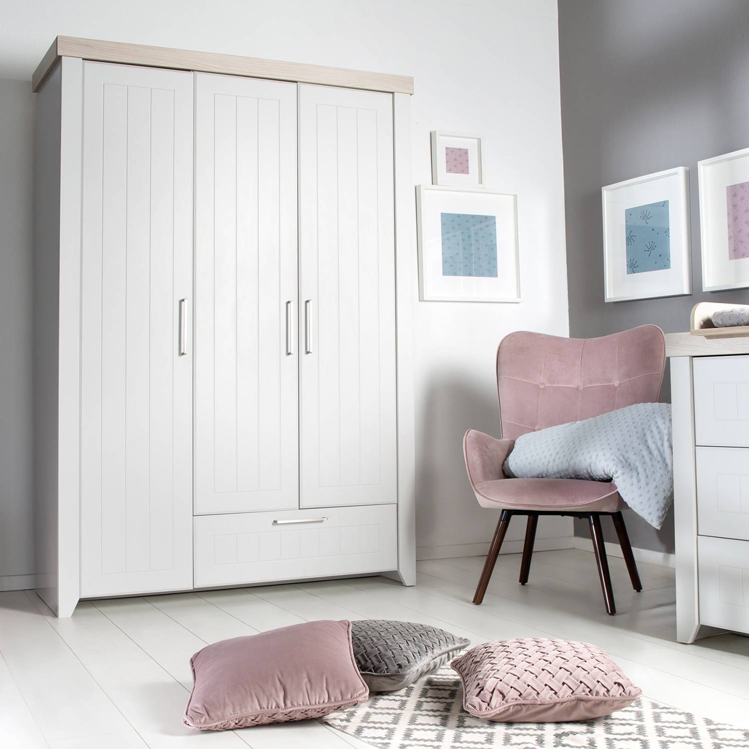 home24 Drehtürenschrank Helene
