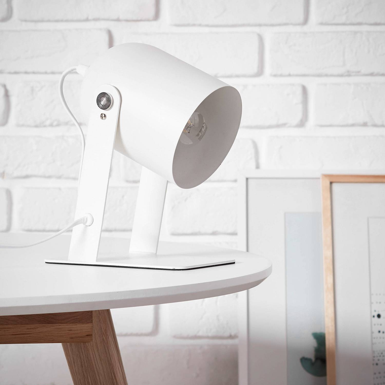 Lampe Yan