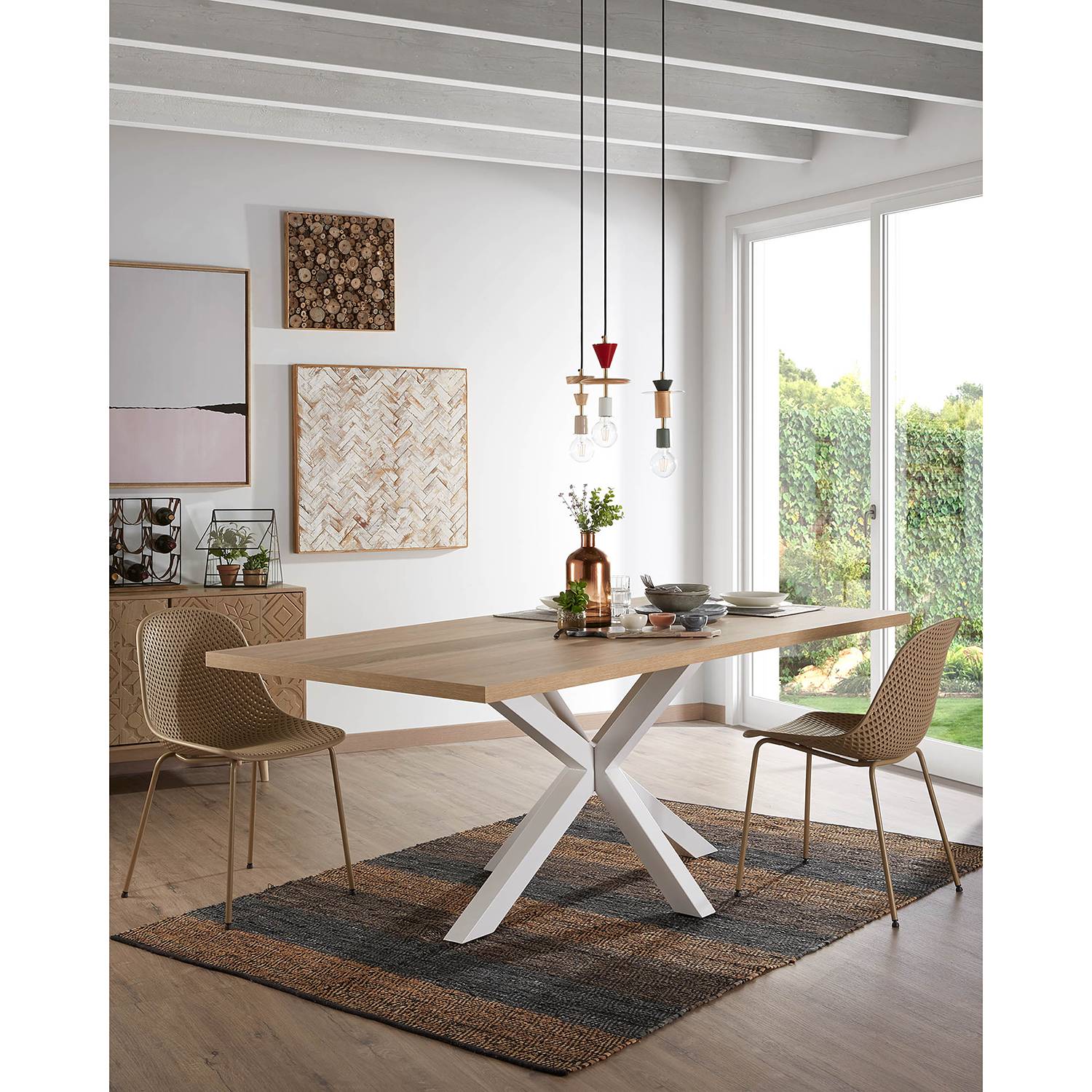 Table Karmi II