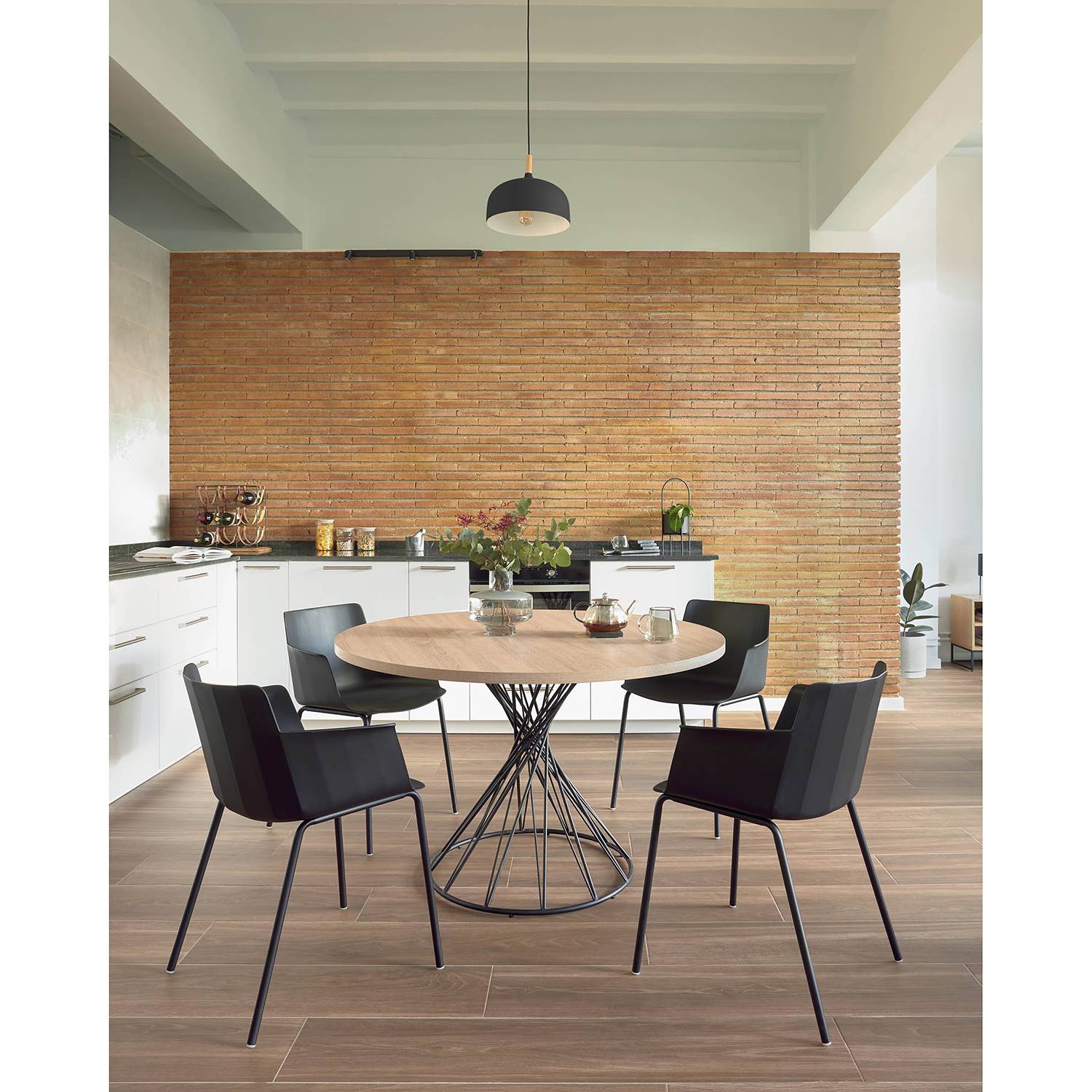 Table Asyan