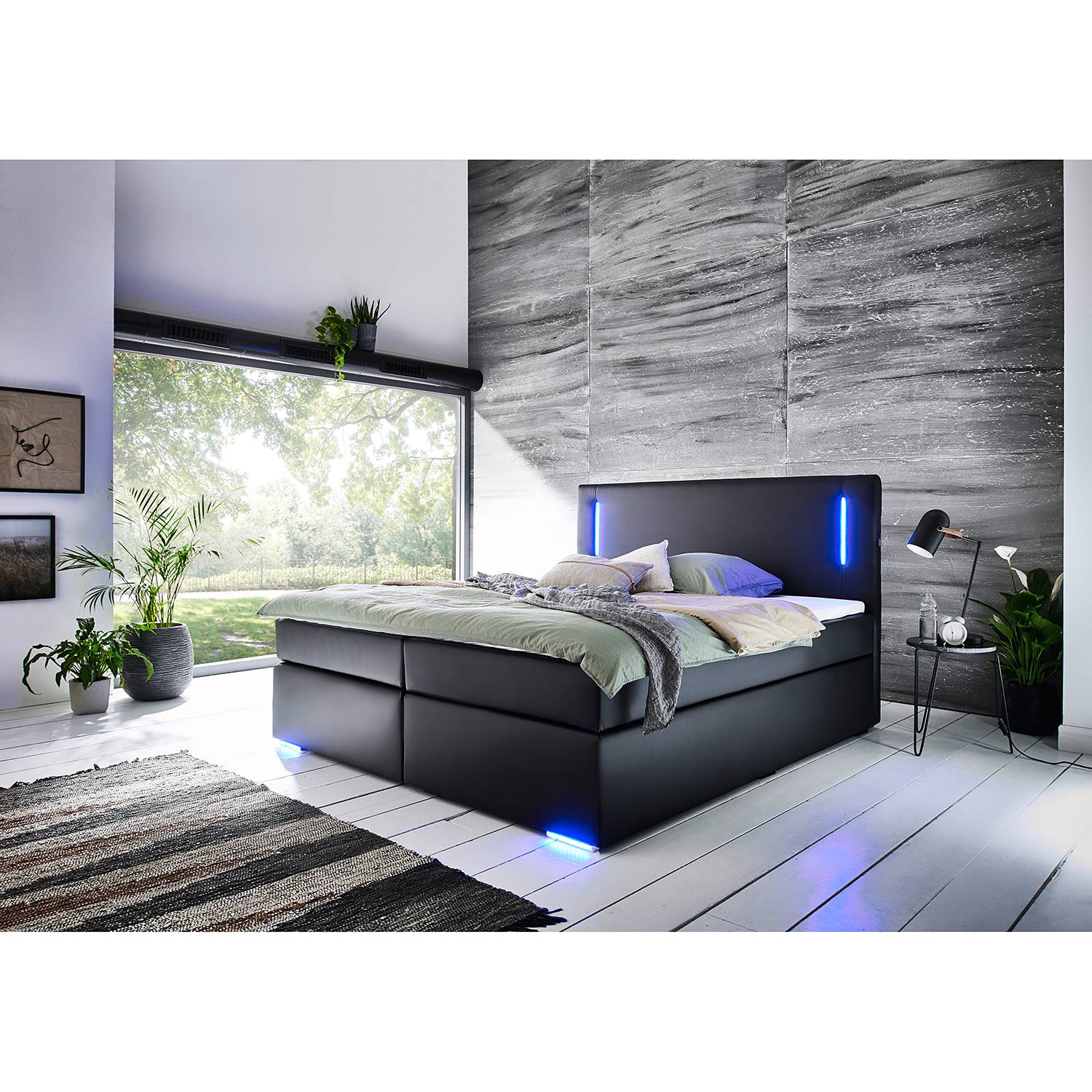 Lit boxspring Flashlight I