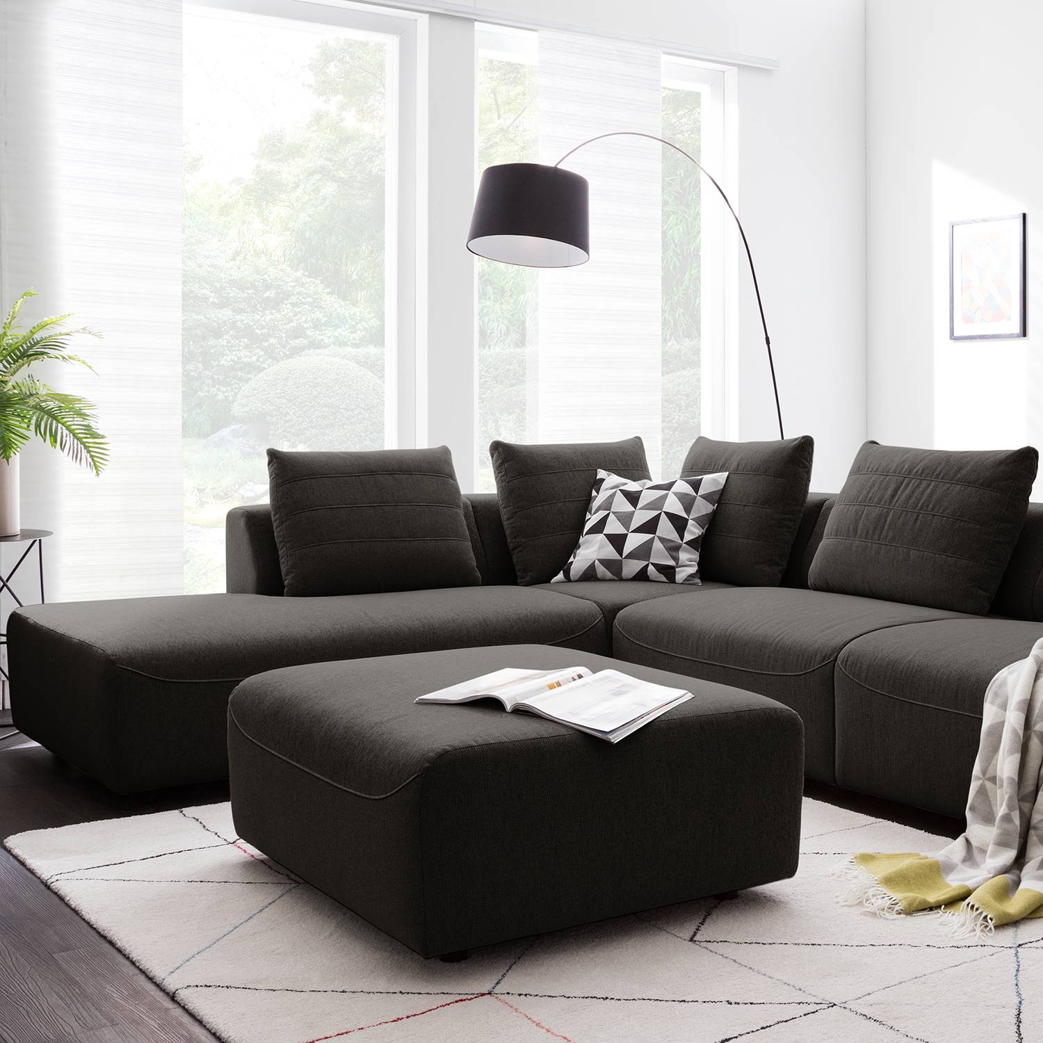 Gestoffeerde Hocker Finny Studio Copenhagen studio copenhagen kopen in de aanbieding Gestoffeerde Hocker Finny Studio Copenhagen studio copenhagen kopen in de aanbieding