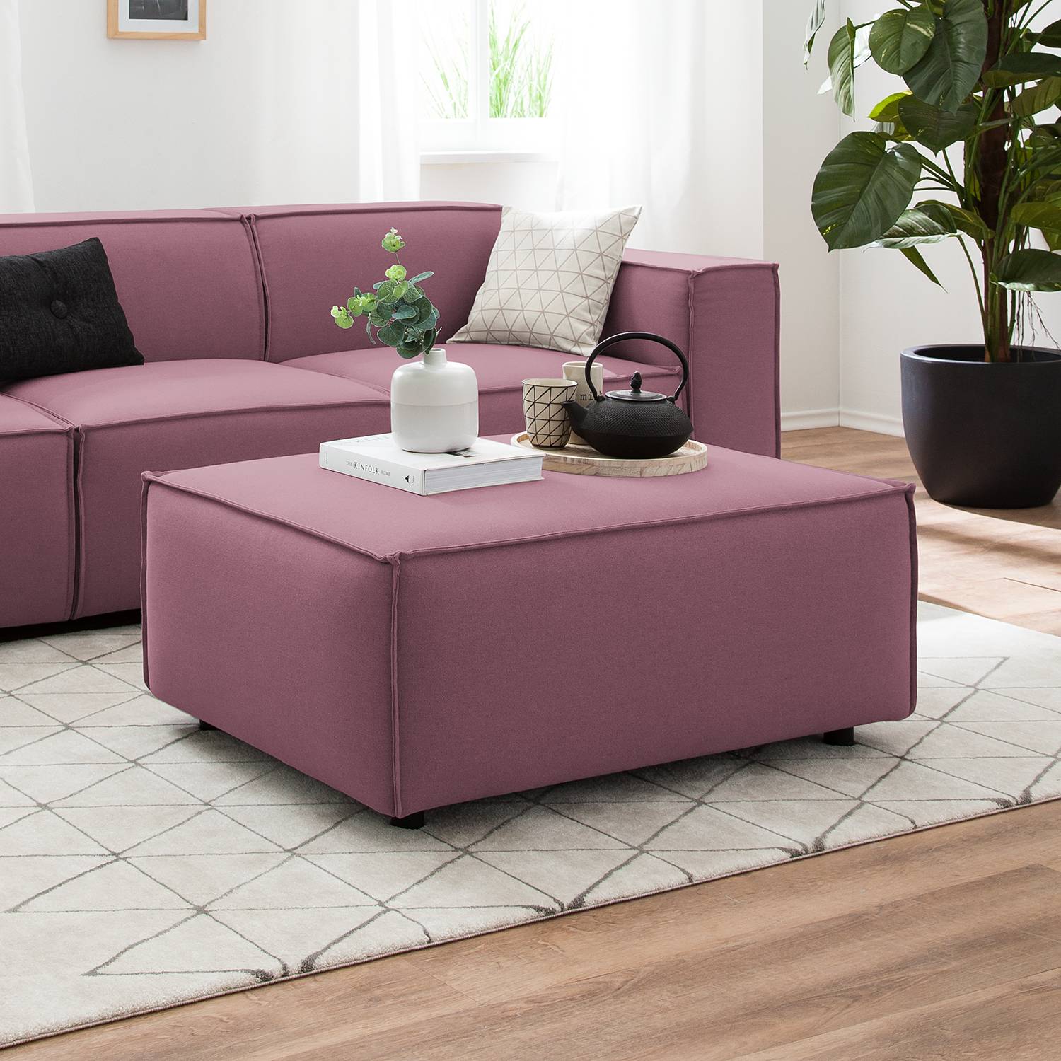 home24 Polsterhocker Kinx Flieder Strukturstoff 98x42x79 cm (BxHxT) Modern