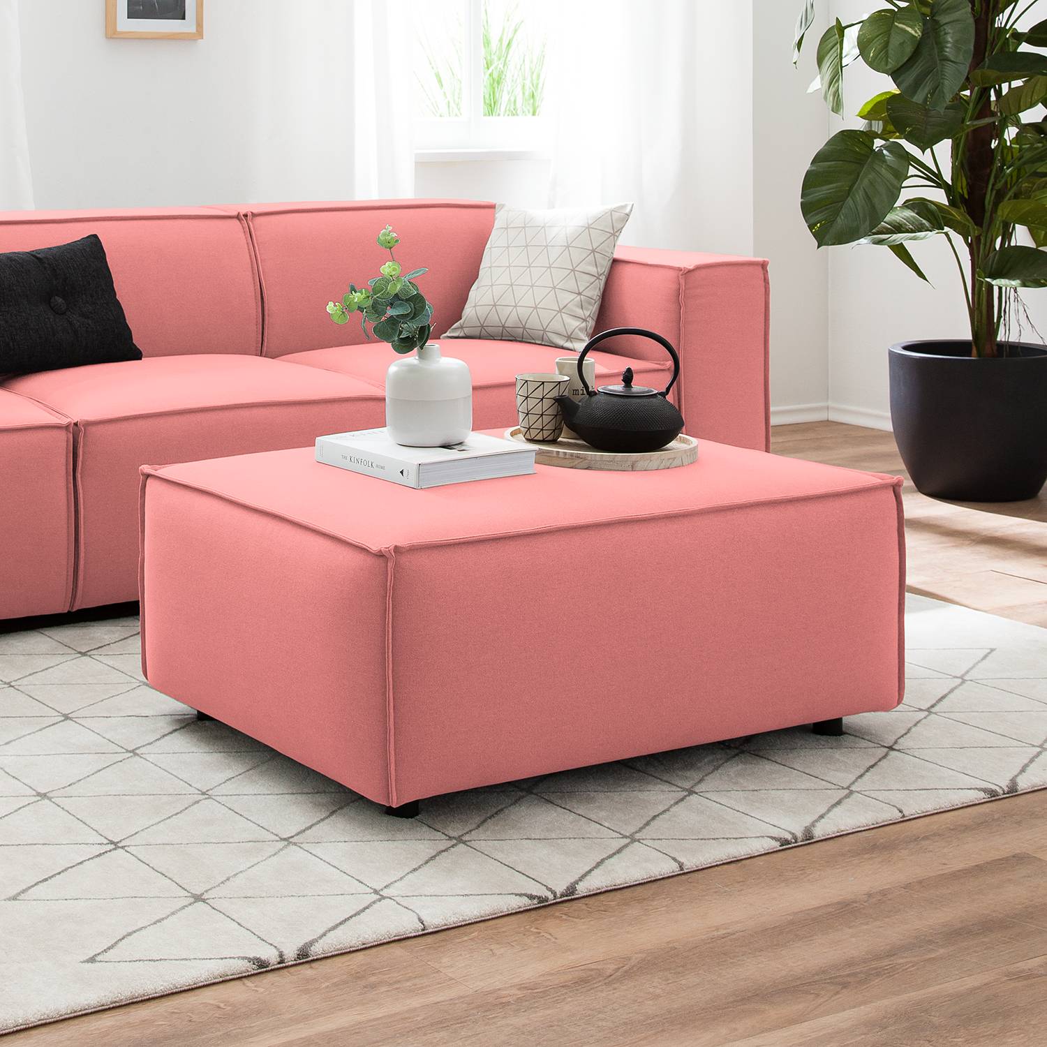home24 Polsterhocker Kinx Koralle Strukturstoff 98x42x79 cm (BxHxT) Modern