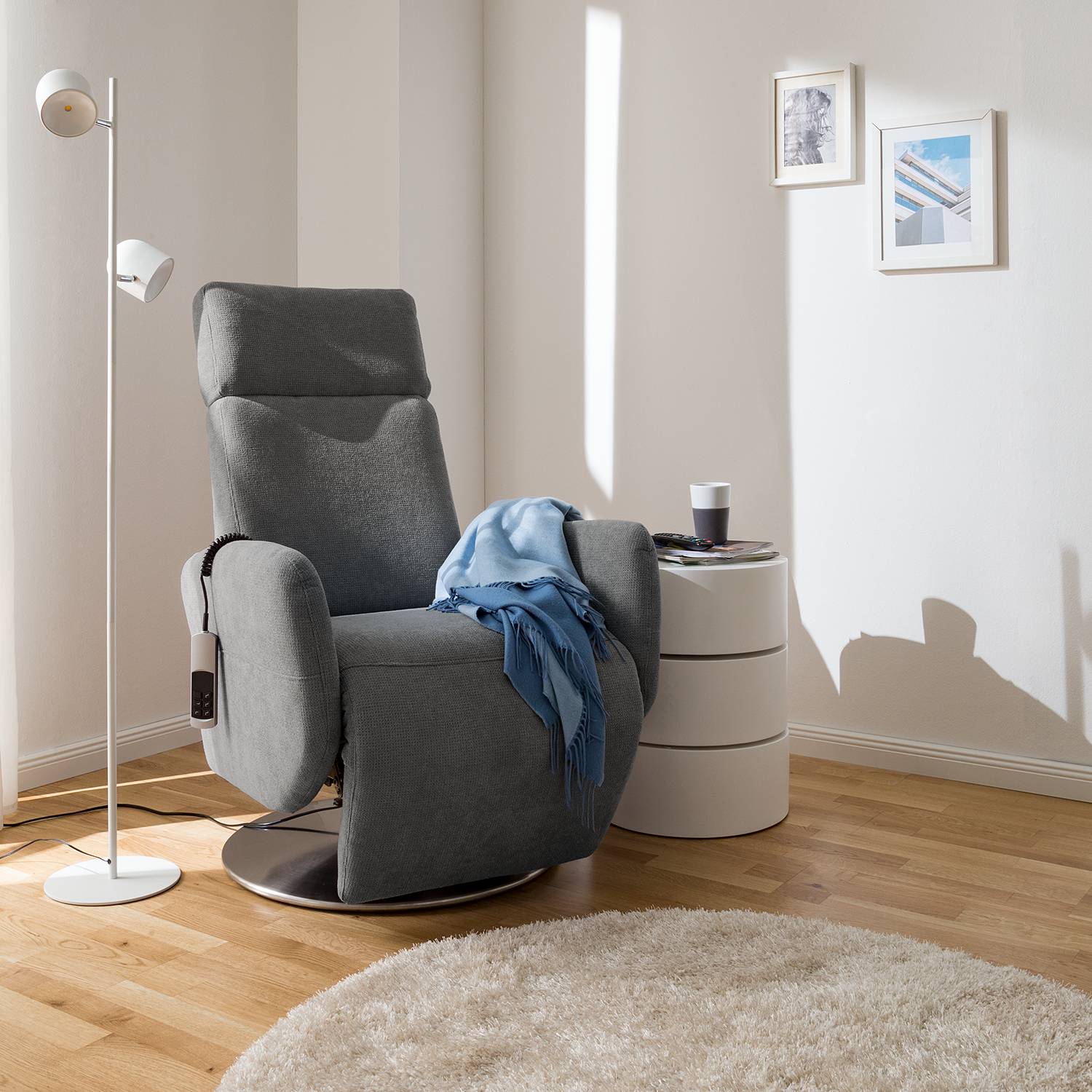 home24 Fredriks Relaxsessel Biar Grau Strukturstoff 71x110x82 cm (BxHxT)