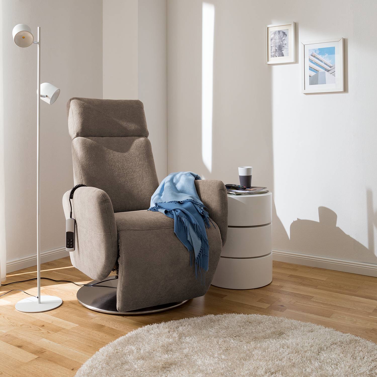home24 Fredriks Relaxsessel Biar Warmes Beige Strukturstoff 71x110x82 cm (BxHxT)
