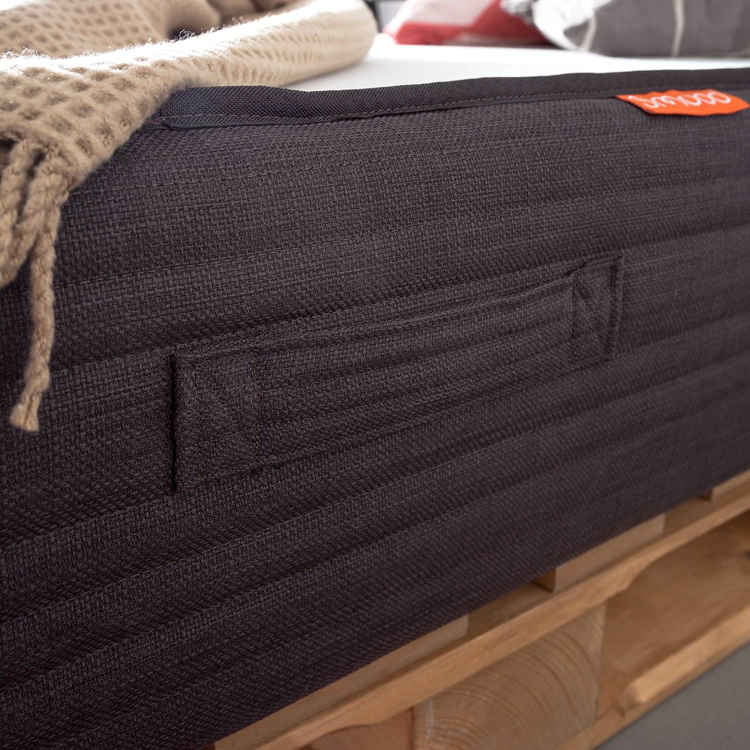 home24 Palettenbett Smood 90x200 cm Massivholz Kiefer Industrial