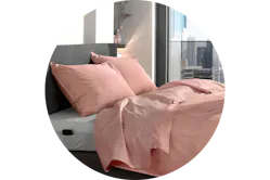 Bettwäsche-Set aus Baumwolle in Altrosa (Online-Shop: home24).